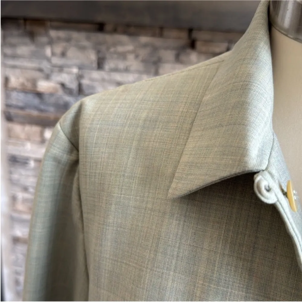 Oscar de la Renta Green Boxy Button Down Jacket - Image 5