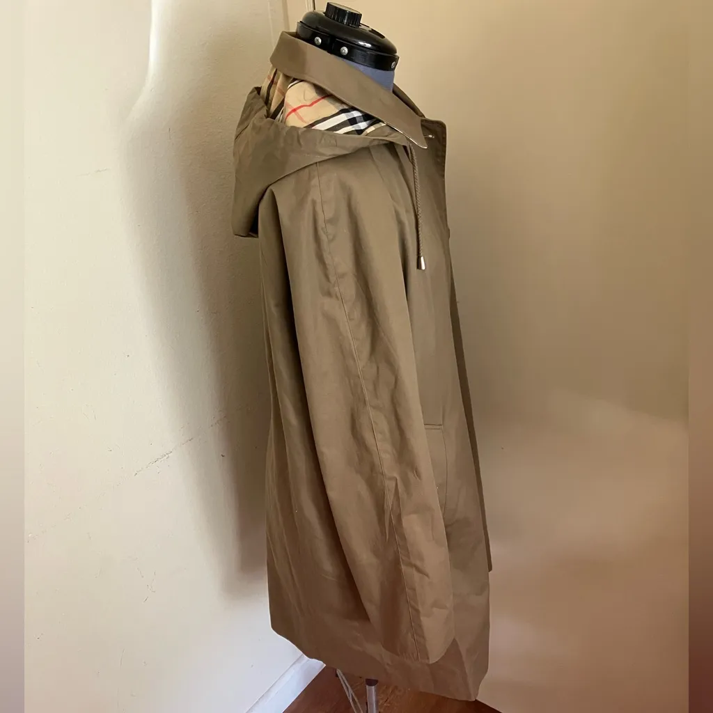 Burberry London Classical Tan Trench Coat - Image 6