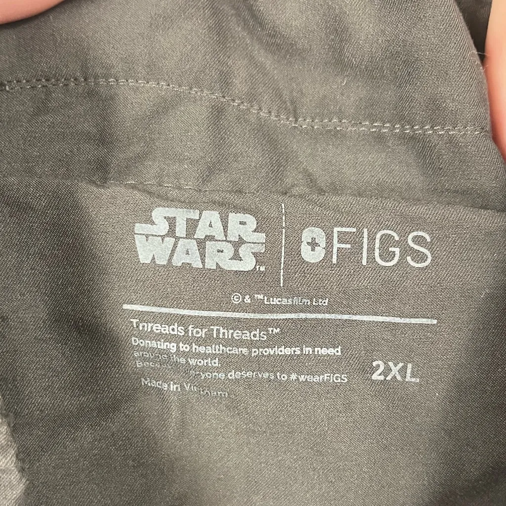 Figs Star Wars Jogger Scrub Pants brown size 2XL FLAWED - Image 10