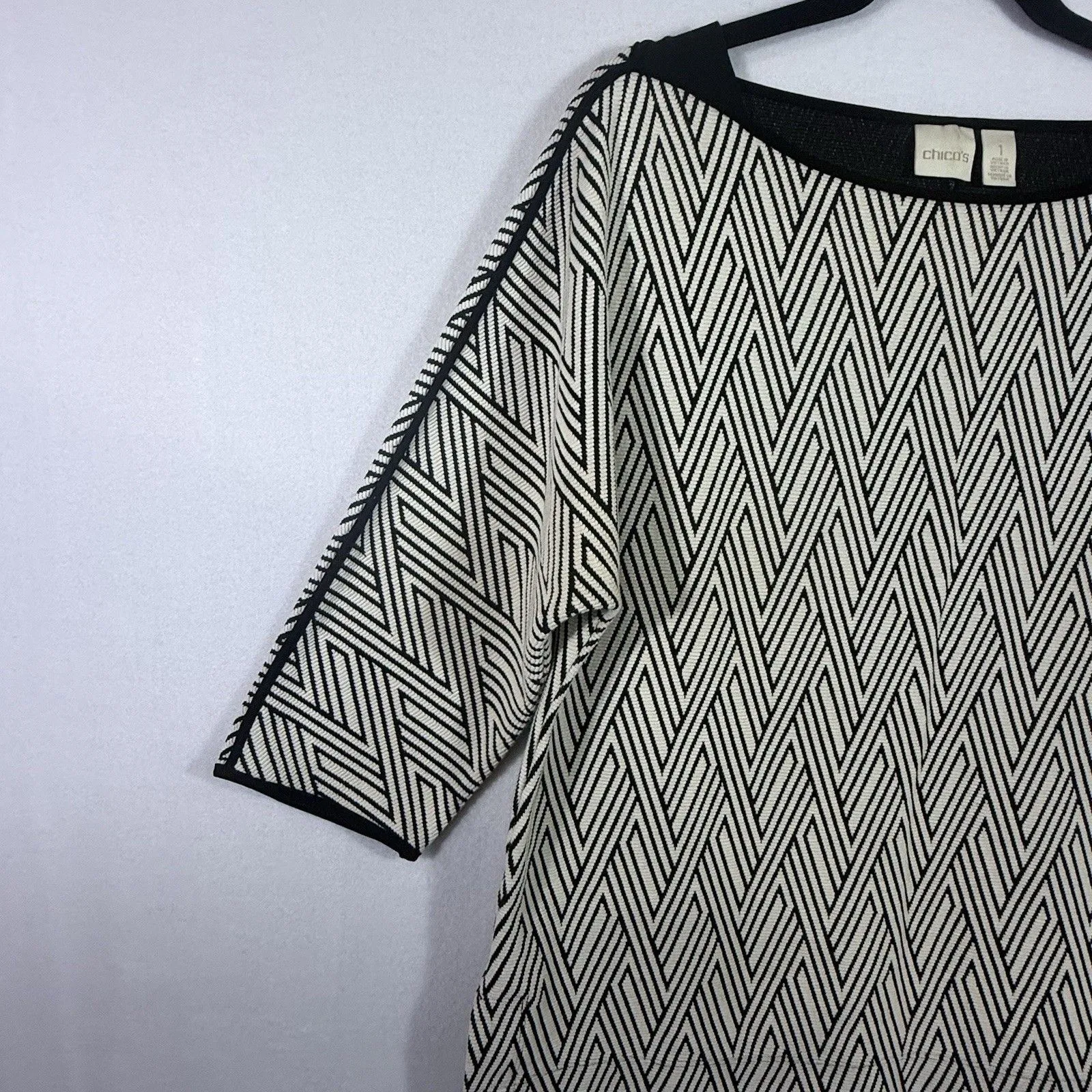 Chico's Cream Black Diamond Jacquard 3/4 Sleeve Top Blouse Size 1 US M Workwear - Image 5