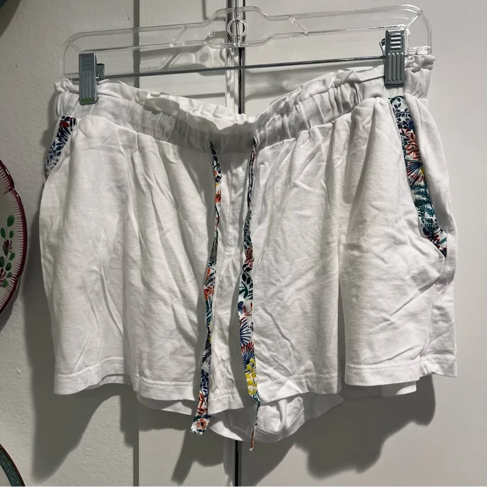 Laurence Tavernier PJ Set Shorts and Top Size M - Image 4