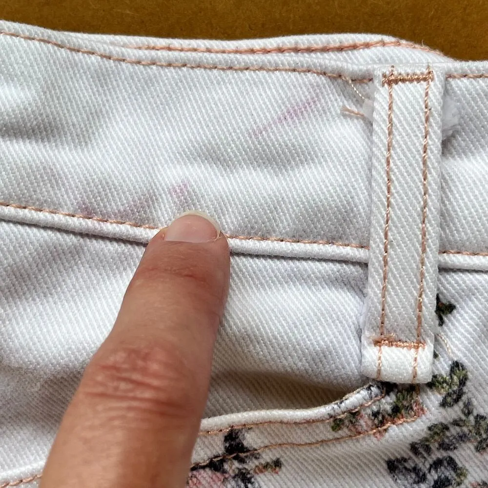 Rag & Bone Women's Ellie Floral High Rise Denim Shorts White Size 27 - Image 7