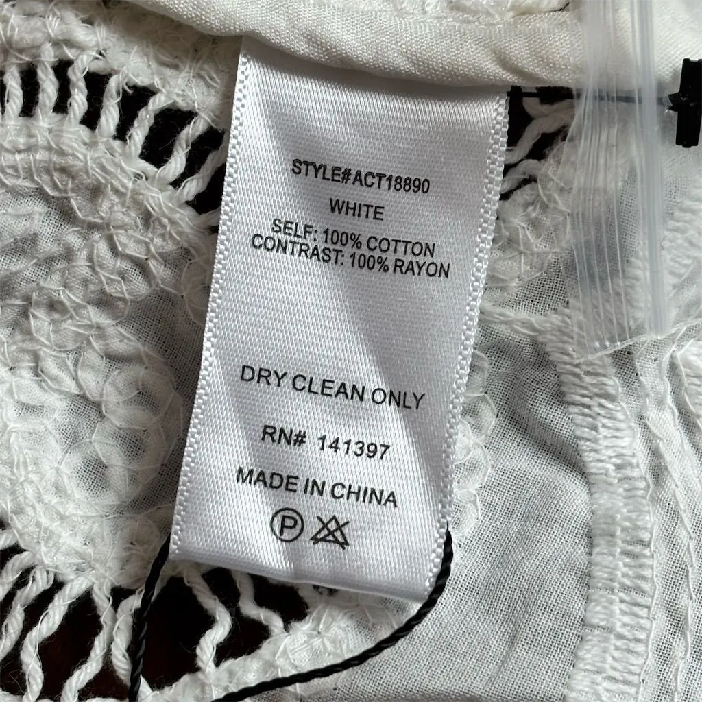 ASTR The Label Women's Crochet Lace Vest White Size L Casual Size L - Image 3