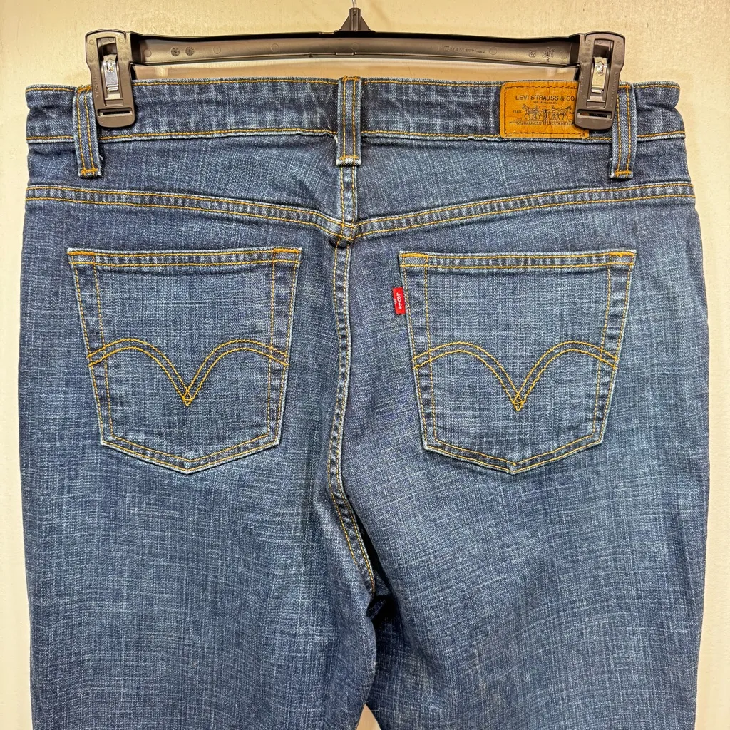 Levi’s 505 Classic Straight Leg Jeans Dark Wash Denim Minor Distressing Size 16 - Image 4