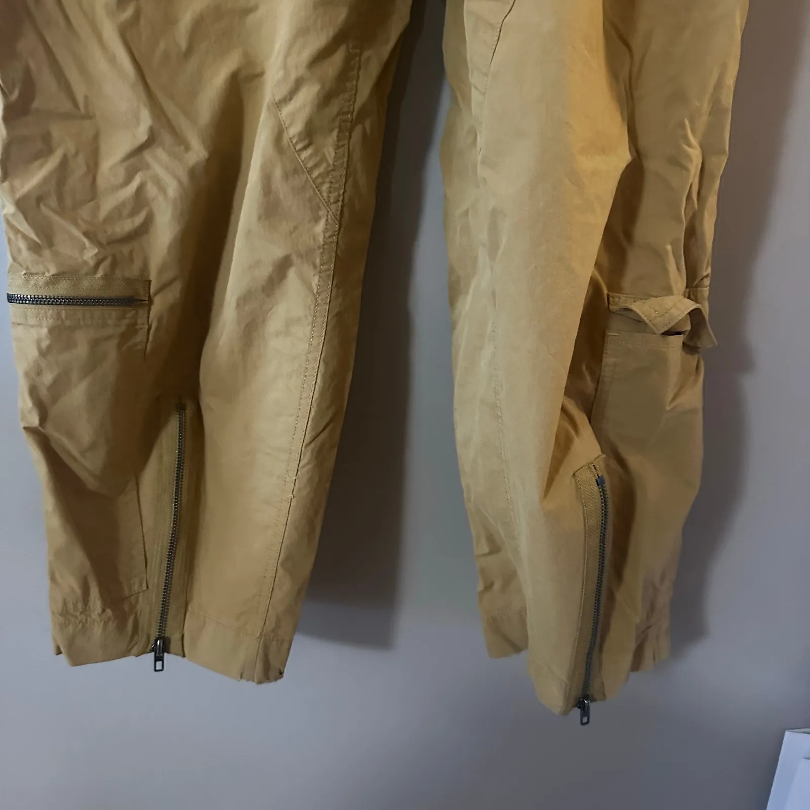 Free People  Movement Khaki Slouchy Jogger Cargo Pants Size Medium - Image 8