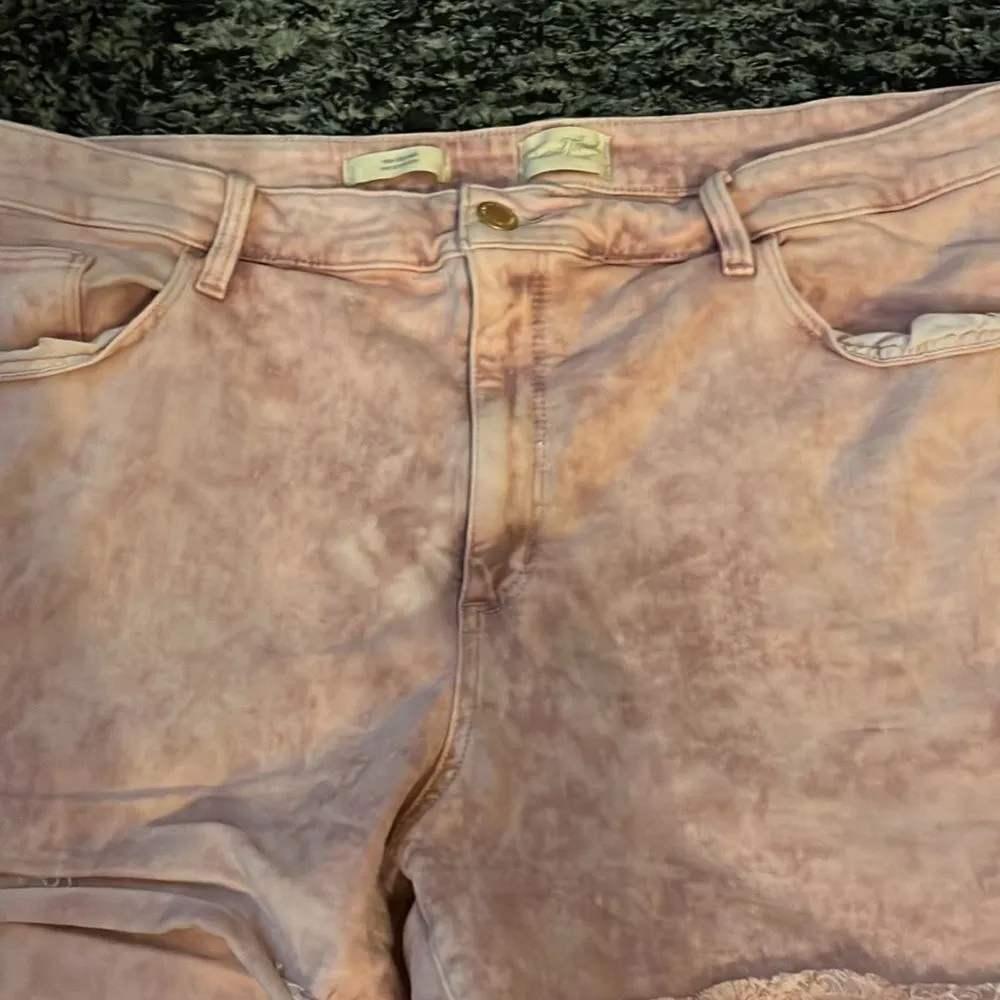 Universal thread pink shorts 22 - Image 4