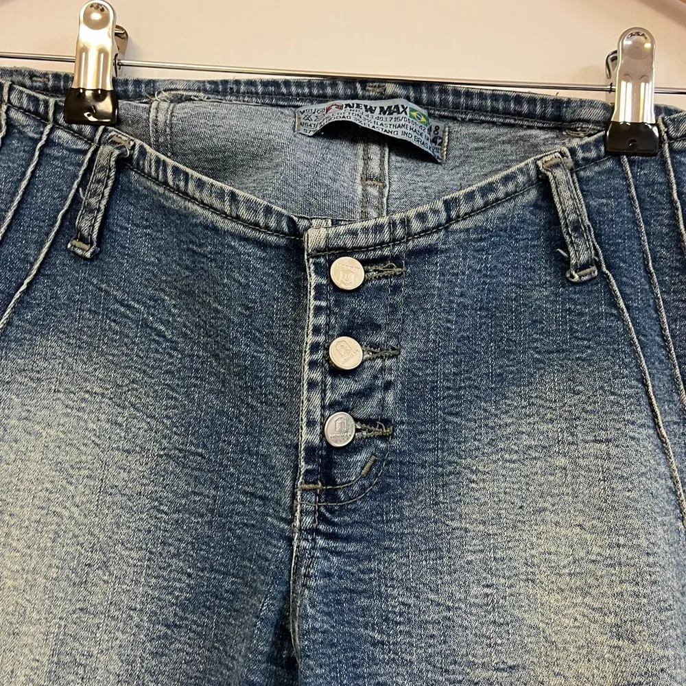 New Max Y2K 2000s Low Rise Flare Jeans – Embroidered Going Out Club Denim Size 8 Blue - Image 3