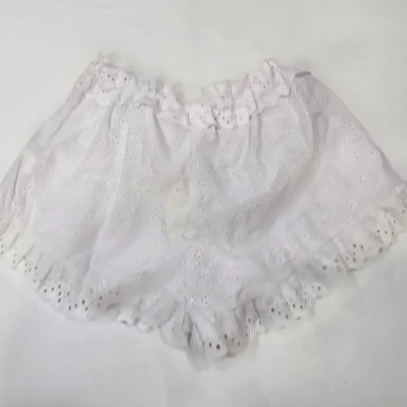 Tularosa  Ryse Short in White XL - Image 10