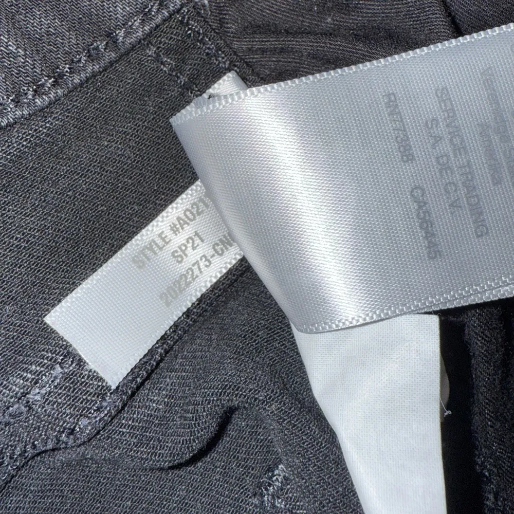 Madewell Women’s Sz 30 Roadtripper Supersoft Biker Shorts in Lunar Wash - Image 7