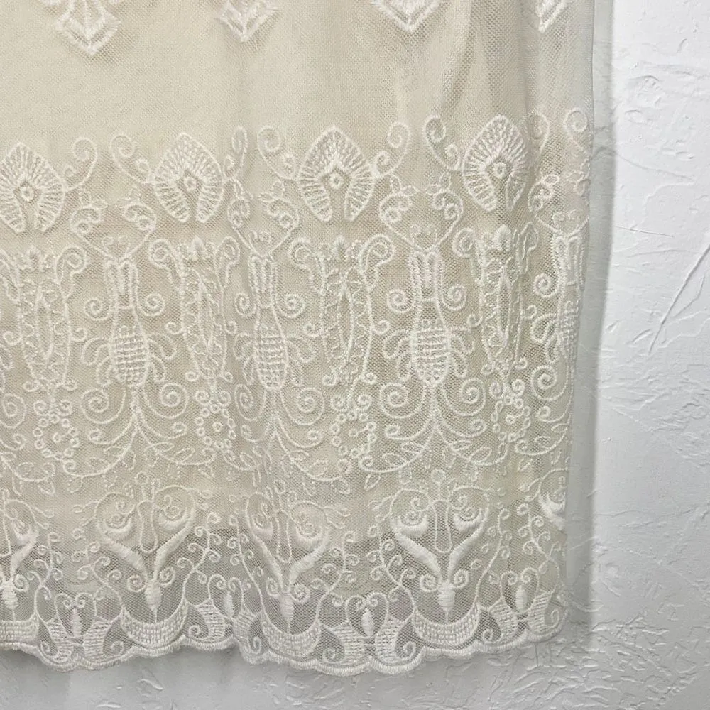 Chico's  Off White Mesh Lace Layered Short Sleeve Top Medium - Image 3