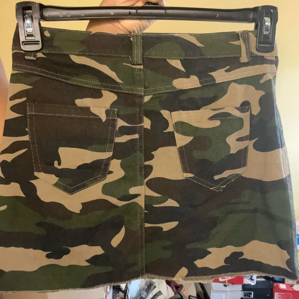 Camo Skirt Green - Image 3