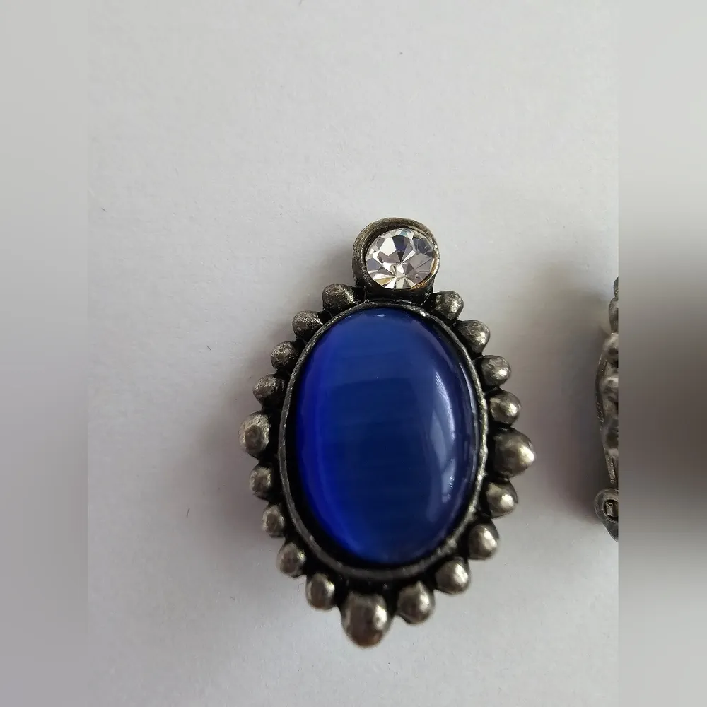 Blue Moonglow Tiger's Eye Rhinestone Silver Tone Vintage Statement Earrings - Image 3