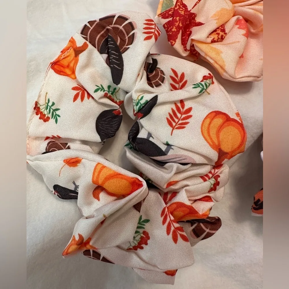 Set of 3 Thanksgiving Scrunchies Orange - Image 2