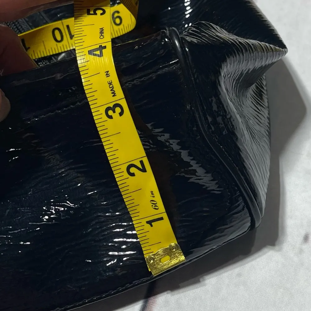 Victoria’s Secrete Black Tote Bag - Image 10