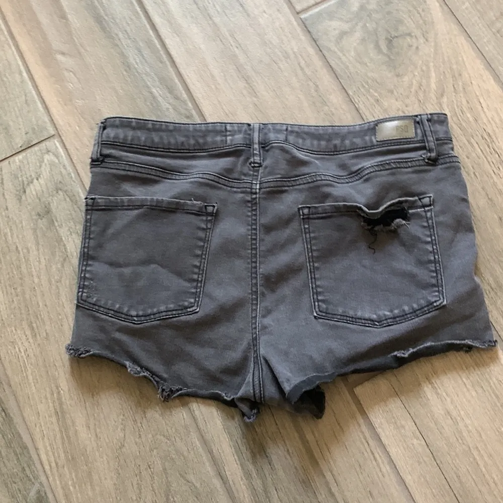 RSQ Venice mid rise shorts - Image 3