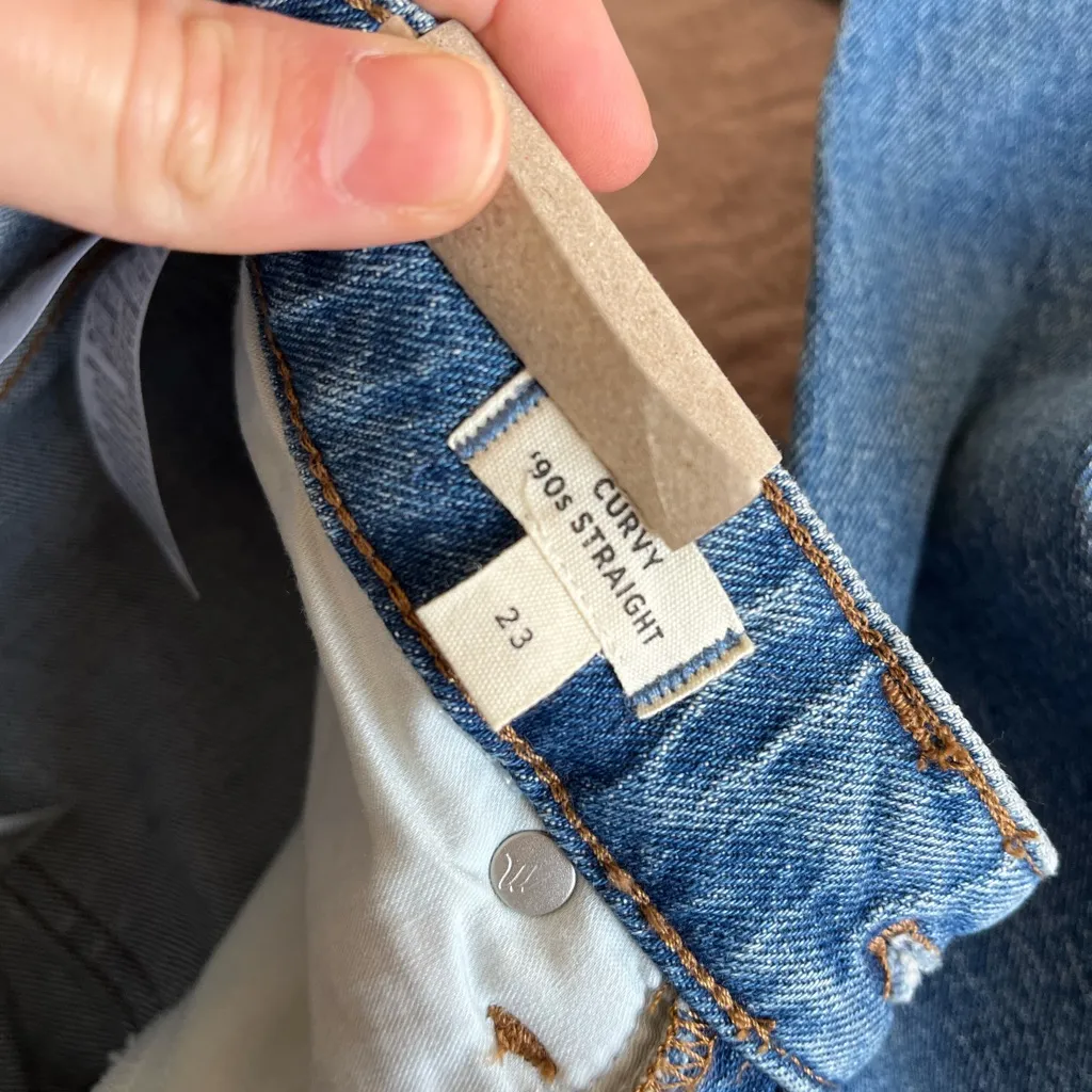 NWT: Madewell 90s curvy straight jeans size 23 - Image 12