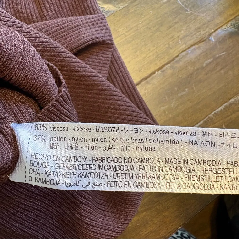 Zara Ribbed Cold Shoulder Tank Top Long Sleeve Brown Chocolate Small V Neck - Image 6