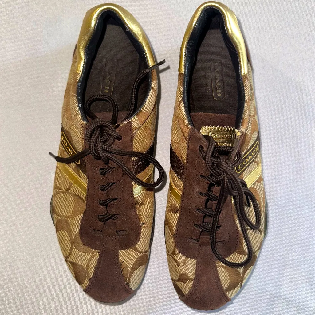 Coach • Katelyn Sneakers Sz. 7M - Image 2