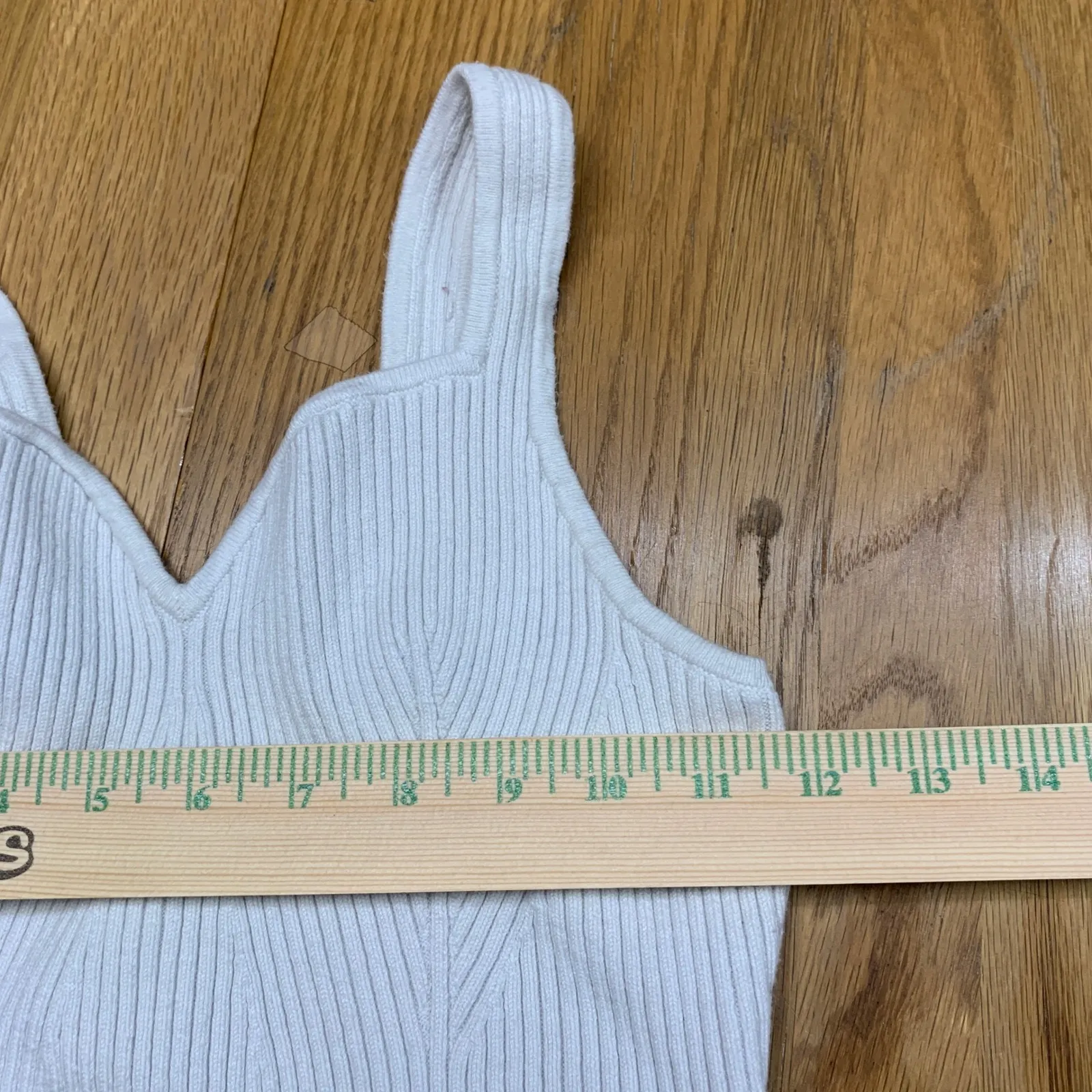 Abercrombie Fitch Ribbed V Neck Tank Top Ivory Womens Size Medium Stretch - Image 2