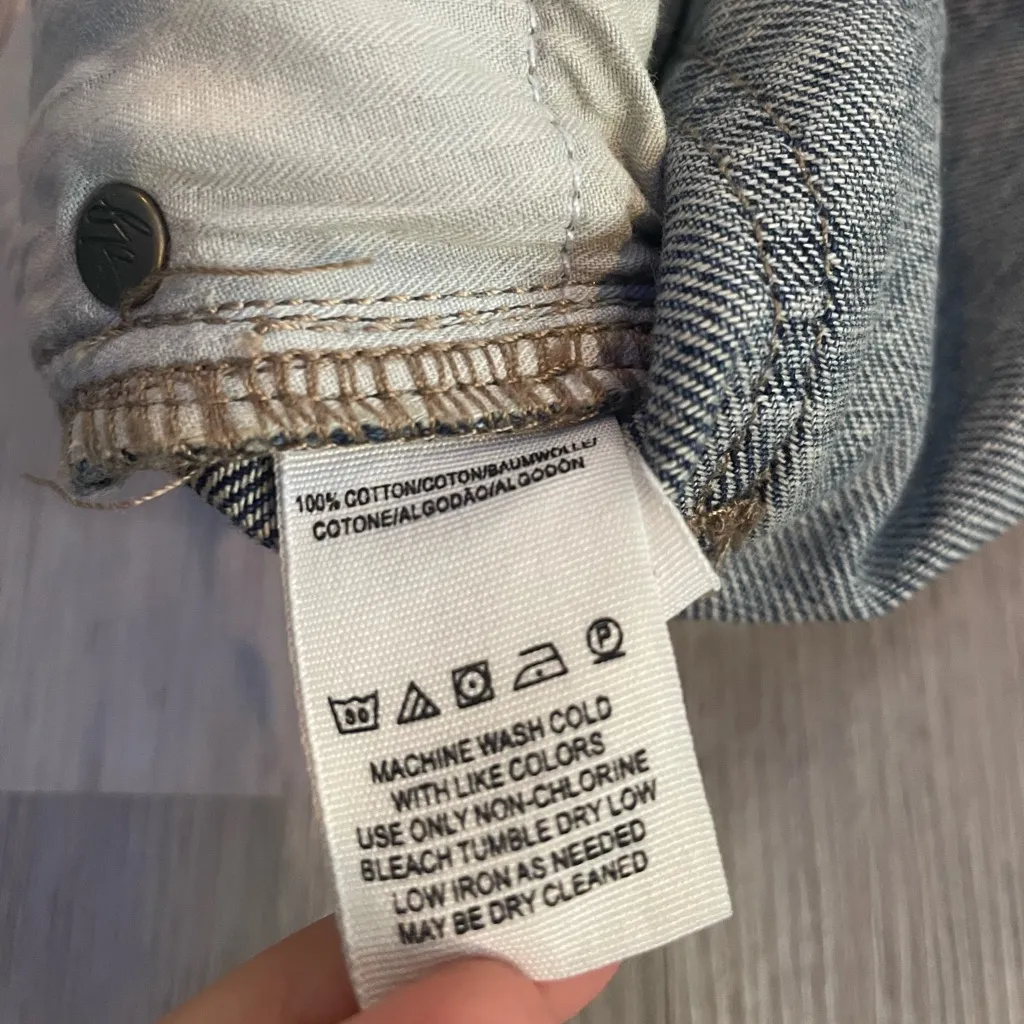 Free People We The Free Full Zip Distressed Denim Mini Skirt ~ Size 27 - Image 3