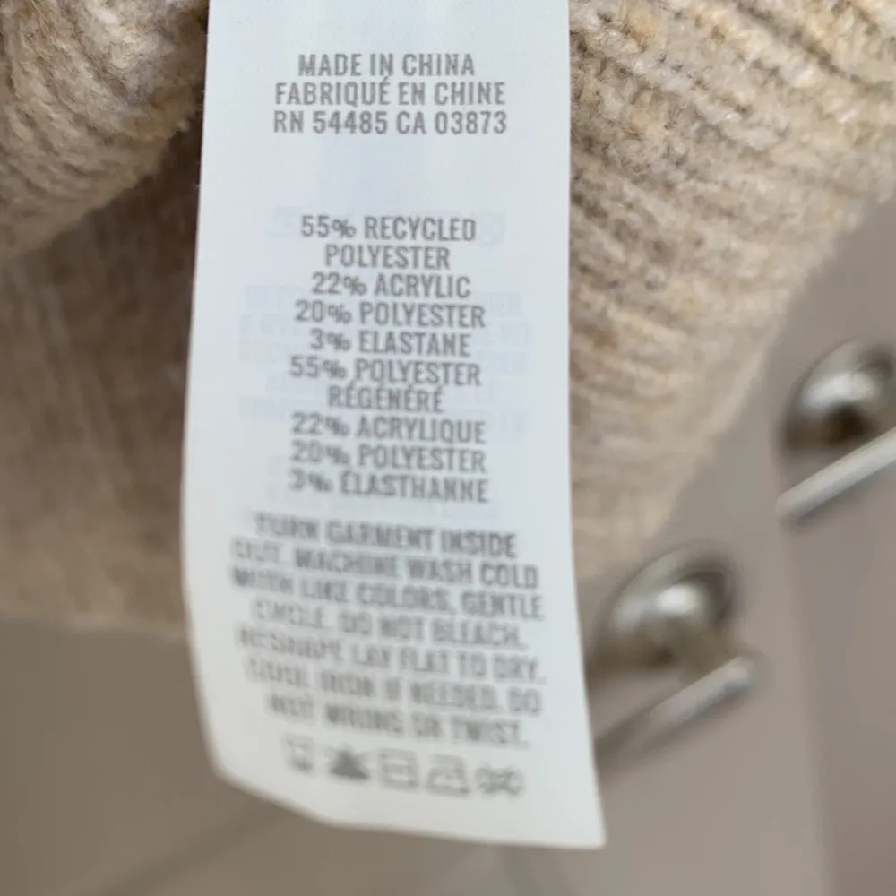 AERIE UNREAL STRIPED SWEATER BLACK CREAM MEDIUM OVERSIZED - Image 4