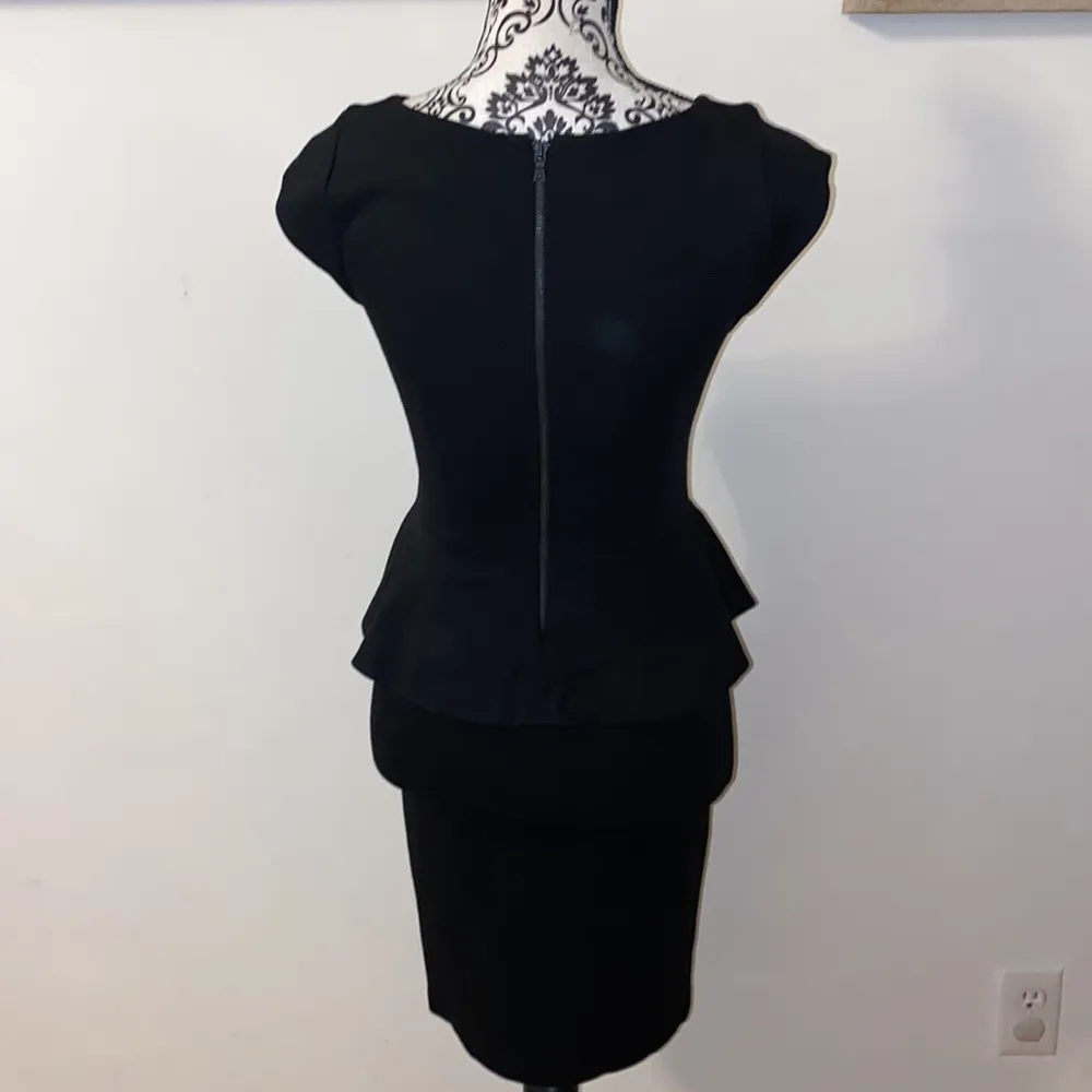 Bateau Neckline Peplum Towork Mini Black Dress Size 2 - Image 5