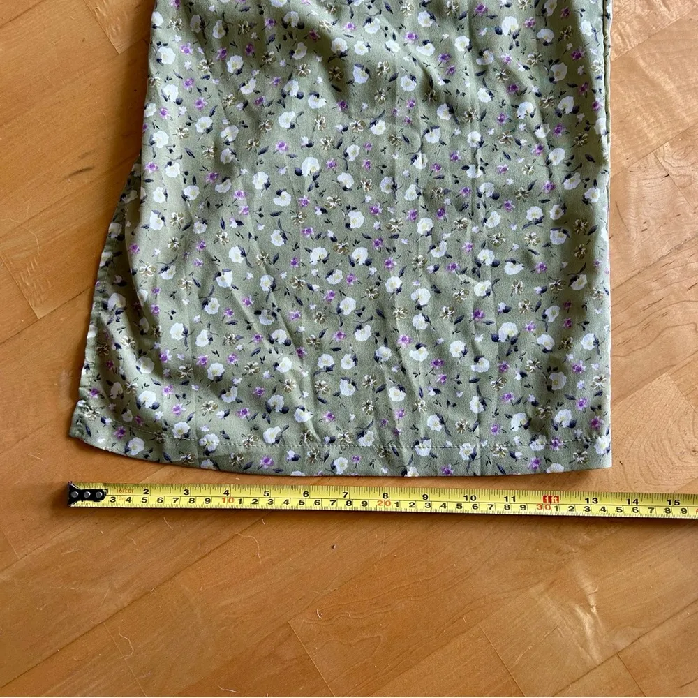 SHEIN Floral, Wide, Split Leg Flowy Pants, Matching Belt, Green, White, Size XS - Image 13