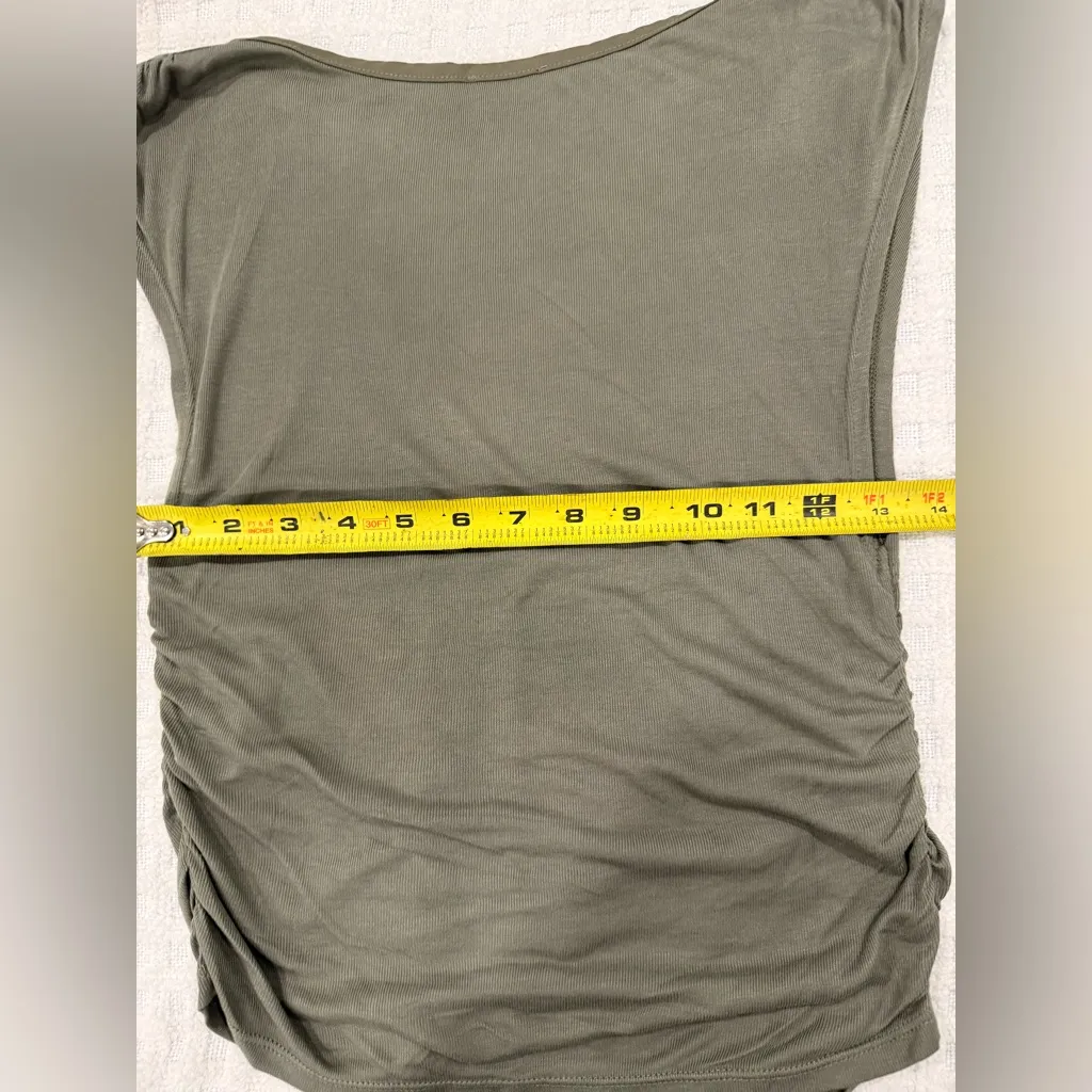 Free People Night We Met Tee in Ivy League size Medium NWOT - Image 9