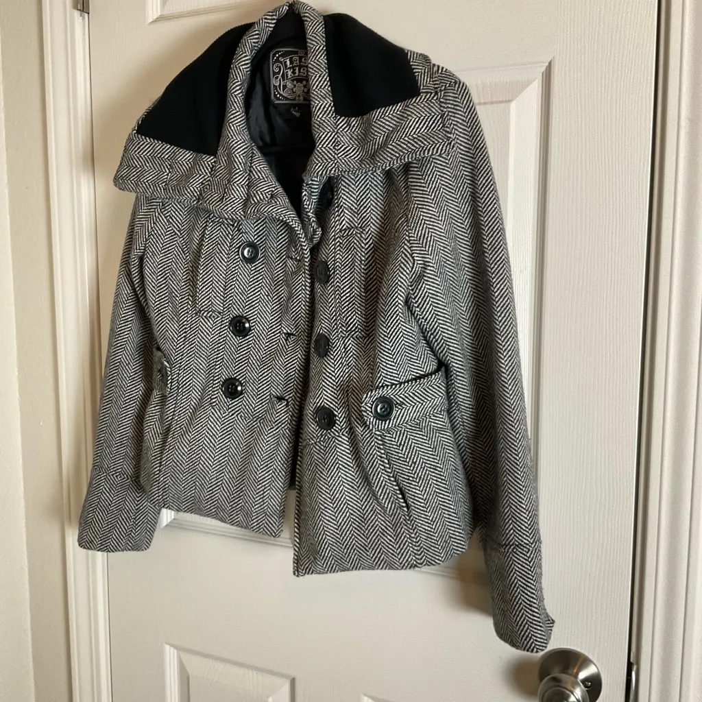 Last Kiss black and white herringbone pattern peacoat-style jacket size L - Image 7