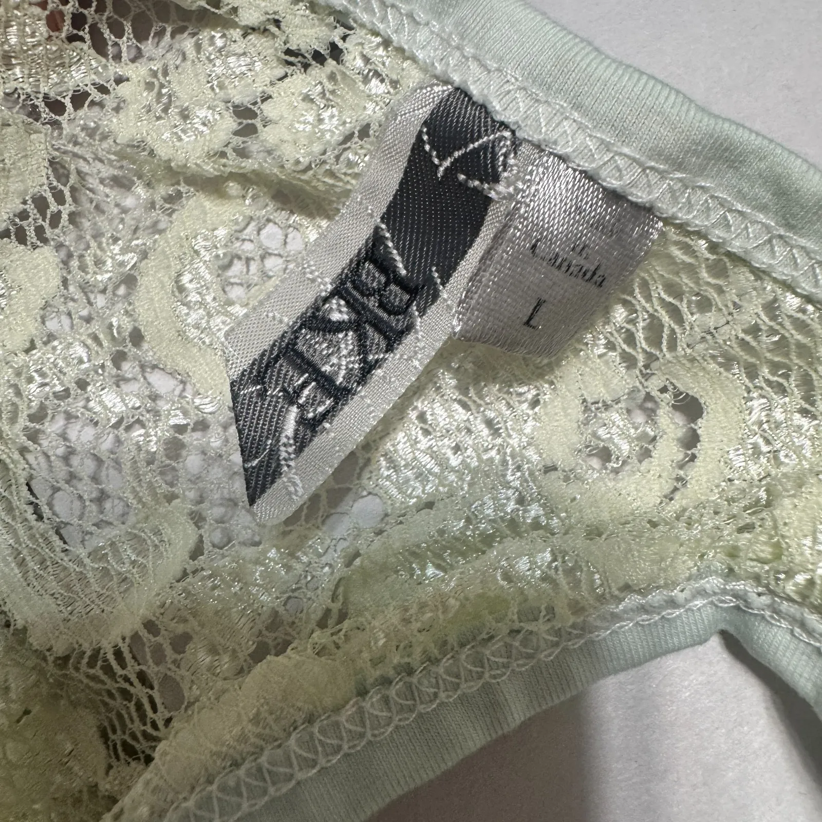 BKE Ivory Lace Tank Top Women’s sz L cami coquette fairy cream sheer - Image 6