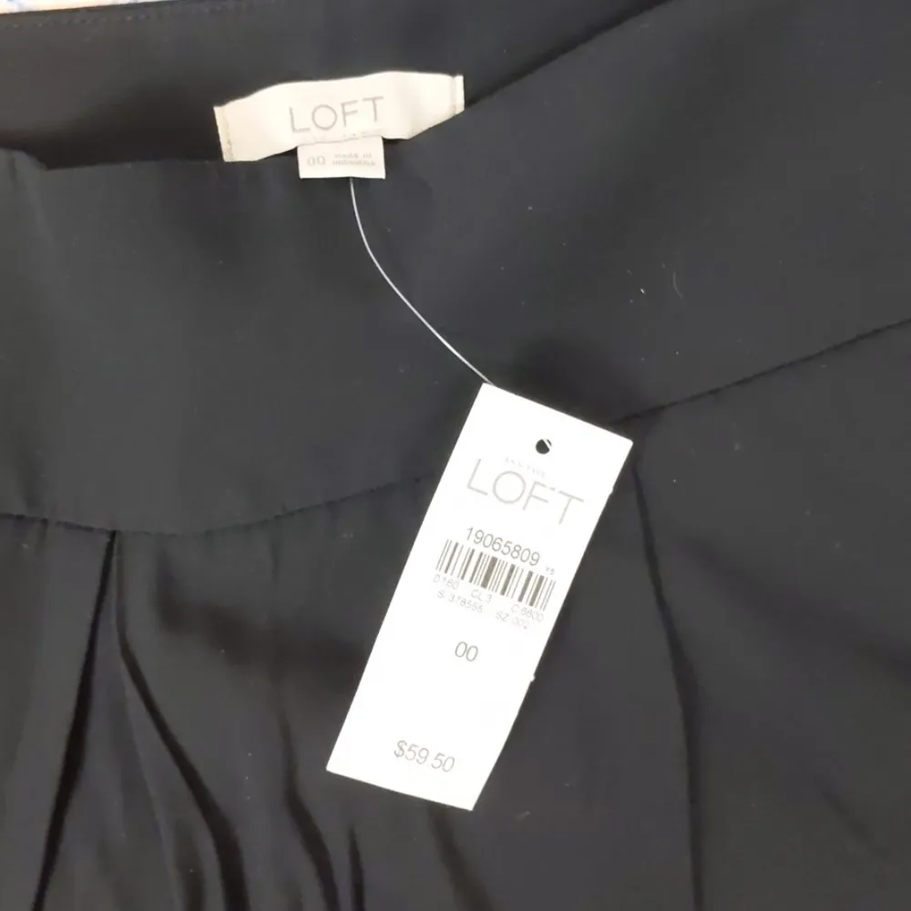 LOFT Black Dress Skort Size 00 - Image 2