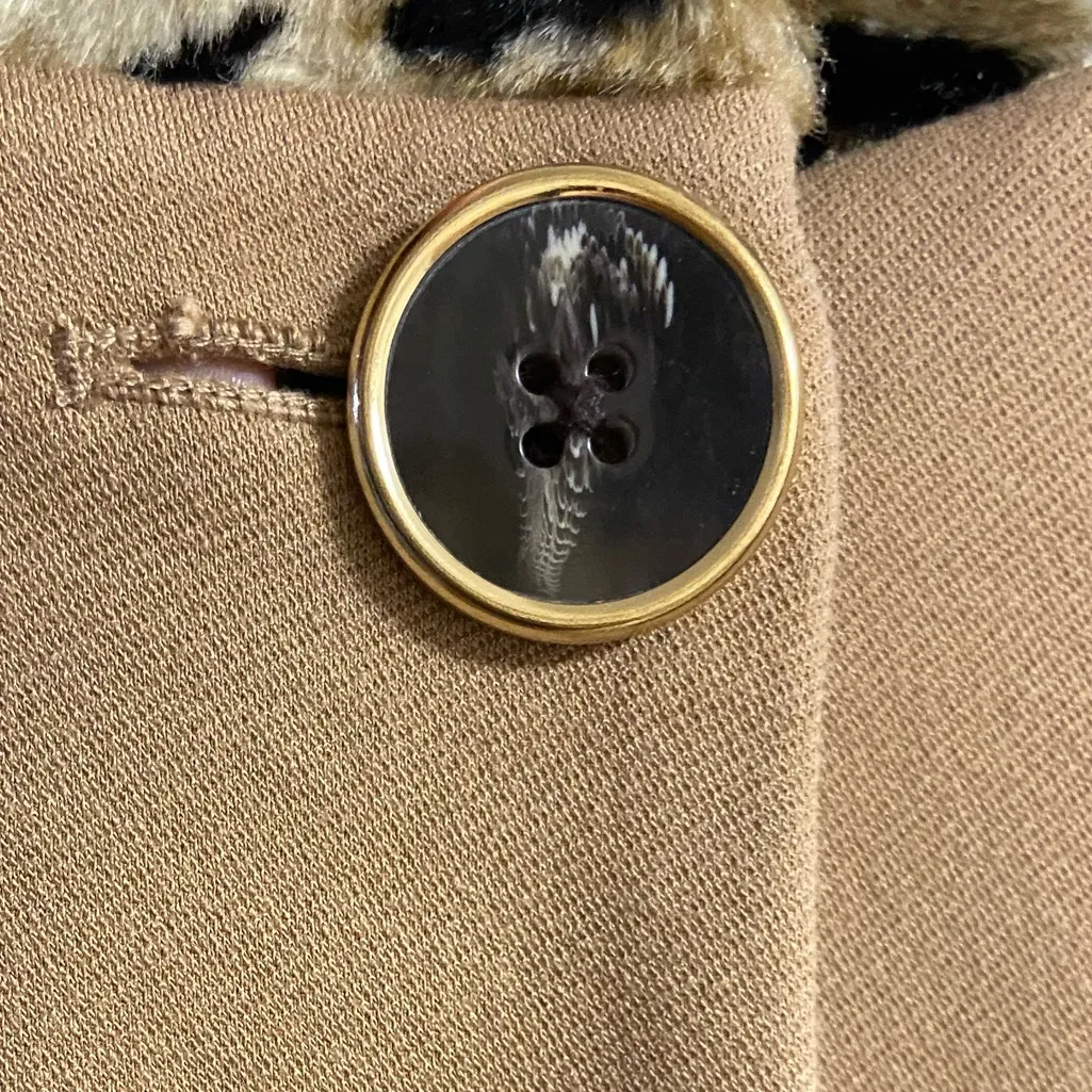 Chico’s jacket button front faux fur collar in camel XL Tan - Image 6