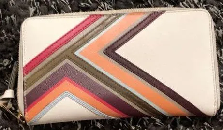 Tory Burch Wallet - Image 2