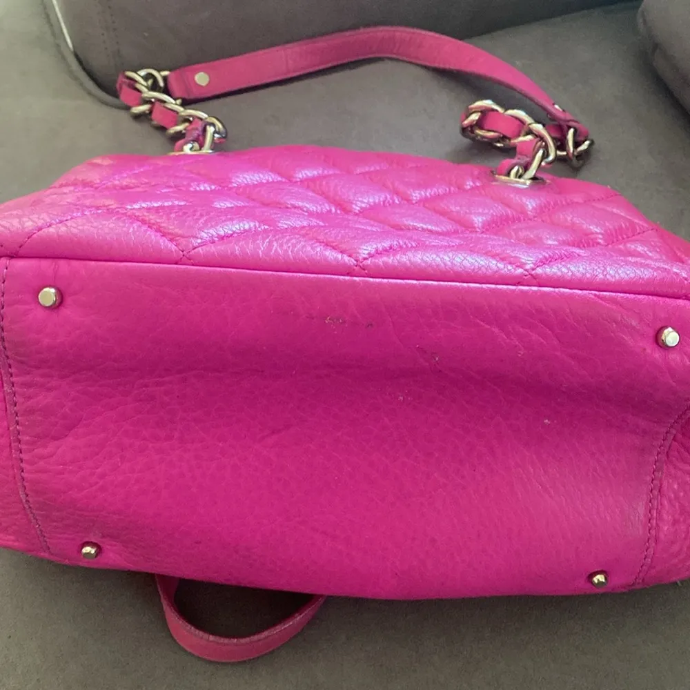 pink leather handbag - Image 14