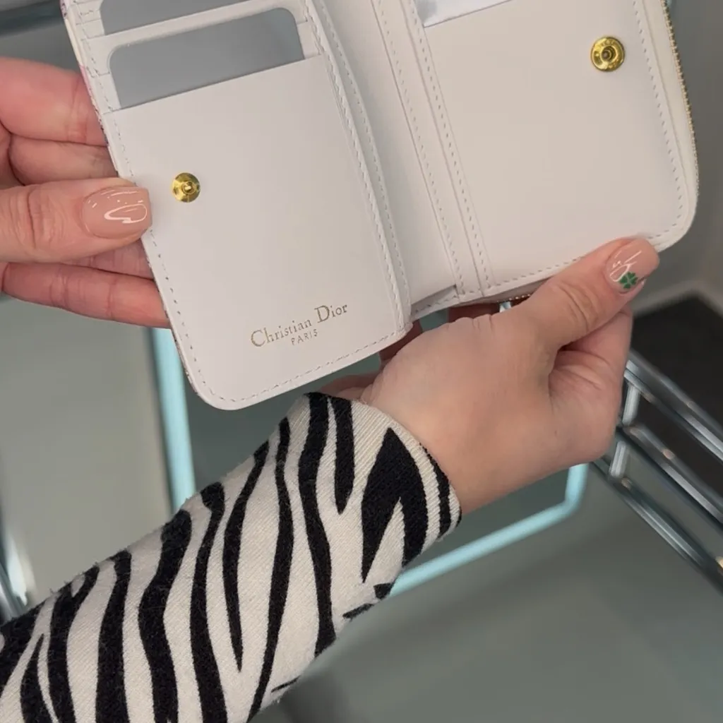 Christian Dior  Wallet - Image 5