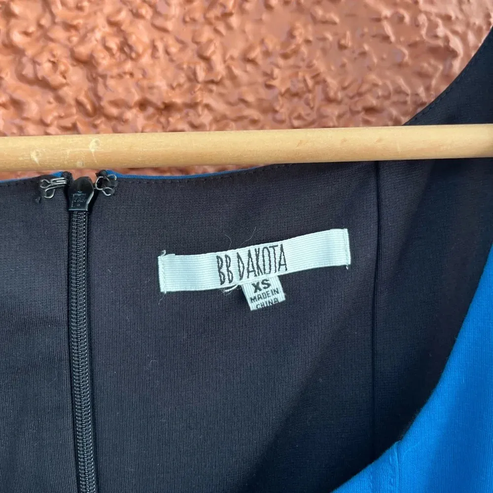 BB Dakota Women’s Bodycon Vneck Color Block Dress Peacock Blue/Black Size XS - Image 7