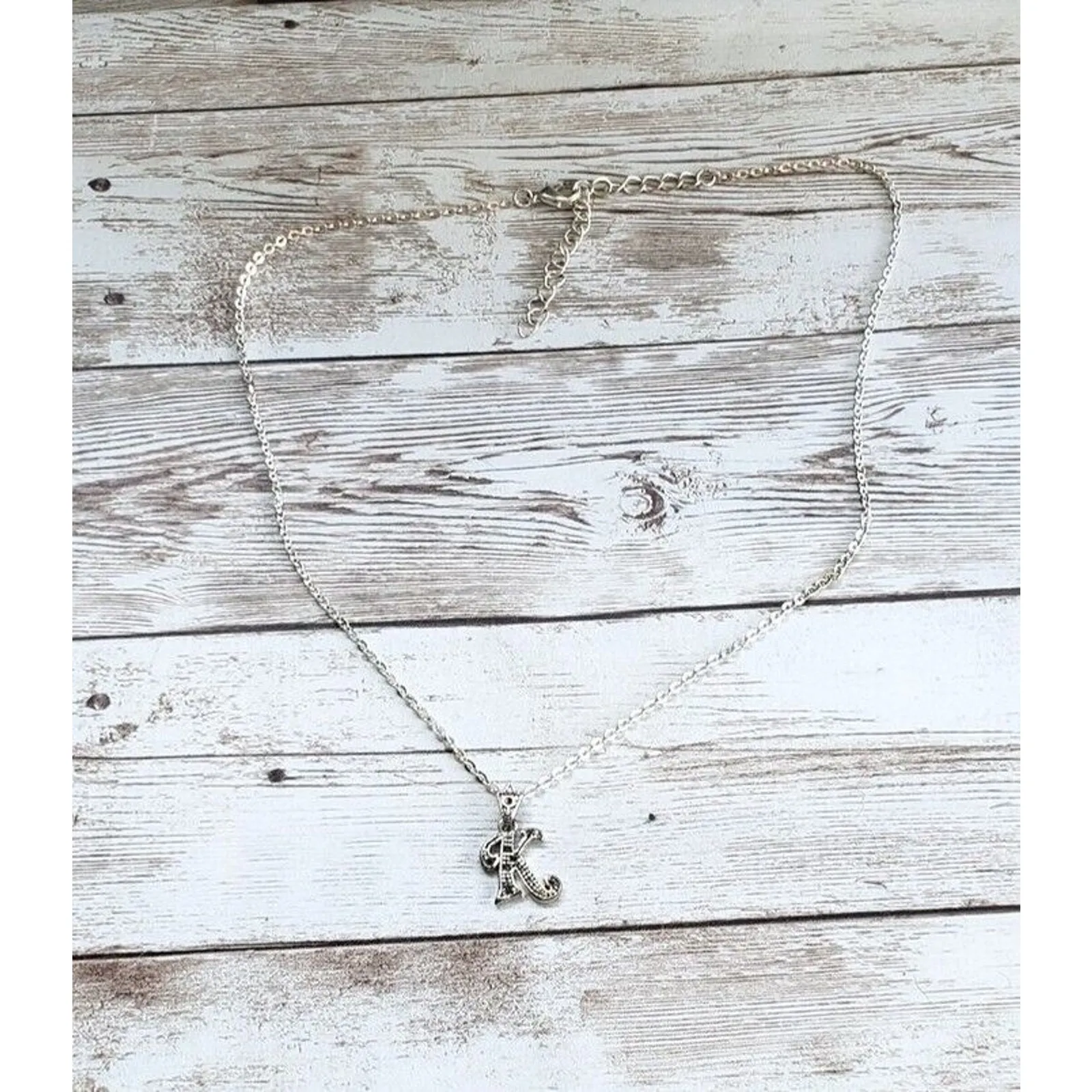 Silver Tone Pendant Necklace - Image 2