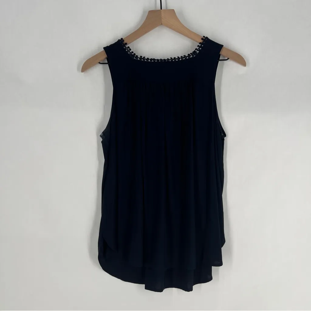LOFT‎ Navy Square Neck Sleeveless Top with White Floral Embroidery Tank Size XS - Image 8