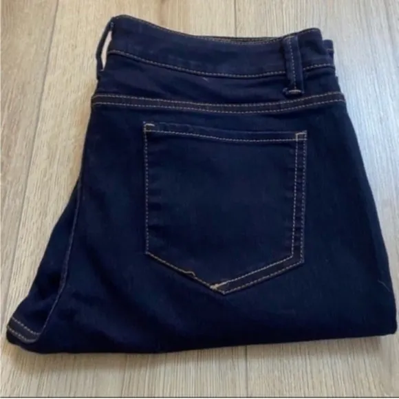 No Boundaries  blue straight leg jeans denim - Image 2