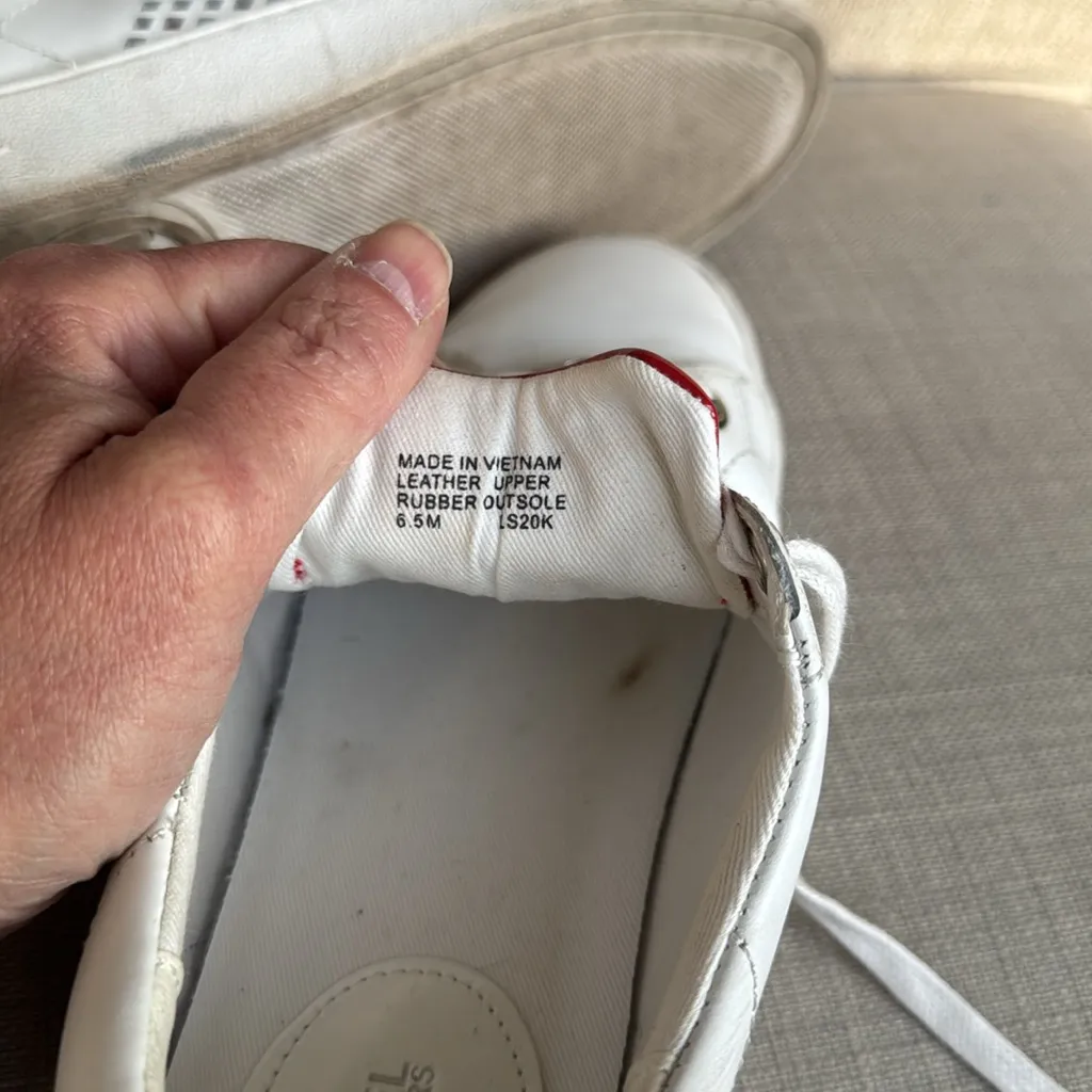 MICHAEL Michael Kors White and Red Sneakers Size 6.5 - Image 9