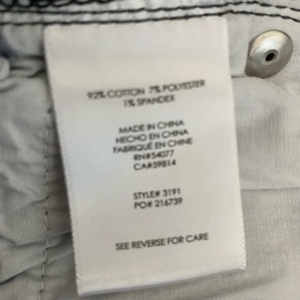 EUC CAbi Gray Slim Boyfriend Jeans Style 3191 Size 6 - Image 8