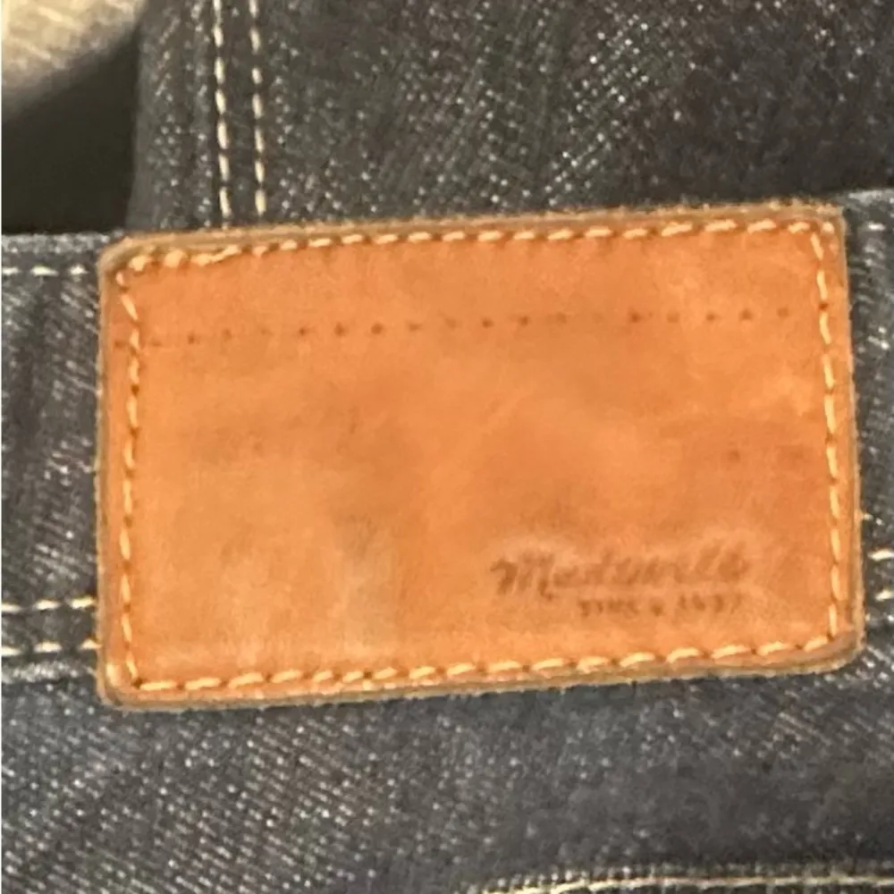 Madewell The Rail Straight blue dark wash jeans sz 28x32 EUC - Image 3