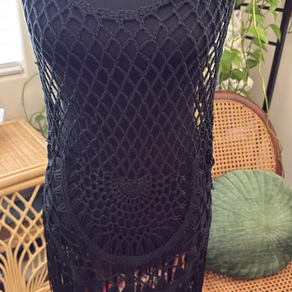 Unbranded Black Open Weave Crochet Tassel Fringe Hem Backless Cover Up Dress Size undefined - Image 4