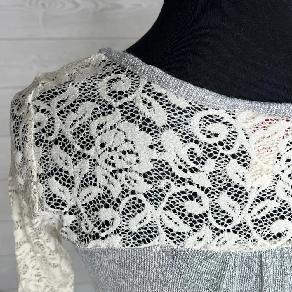 Arizona Jean Co gray knit sweater  3/4  sleeves Size Small - Image 4