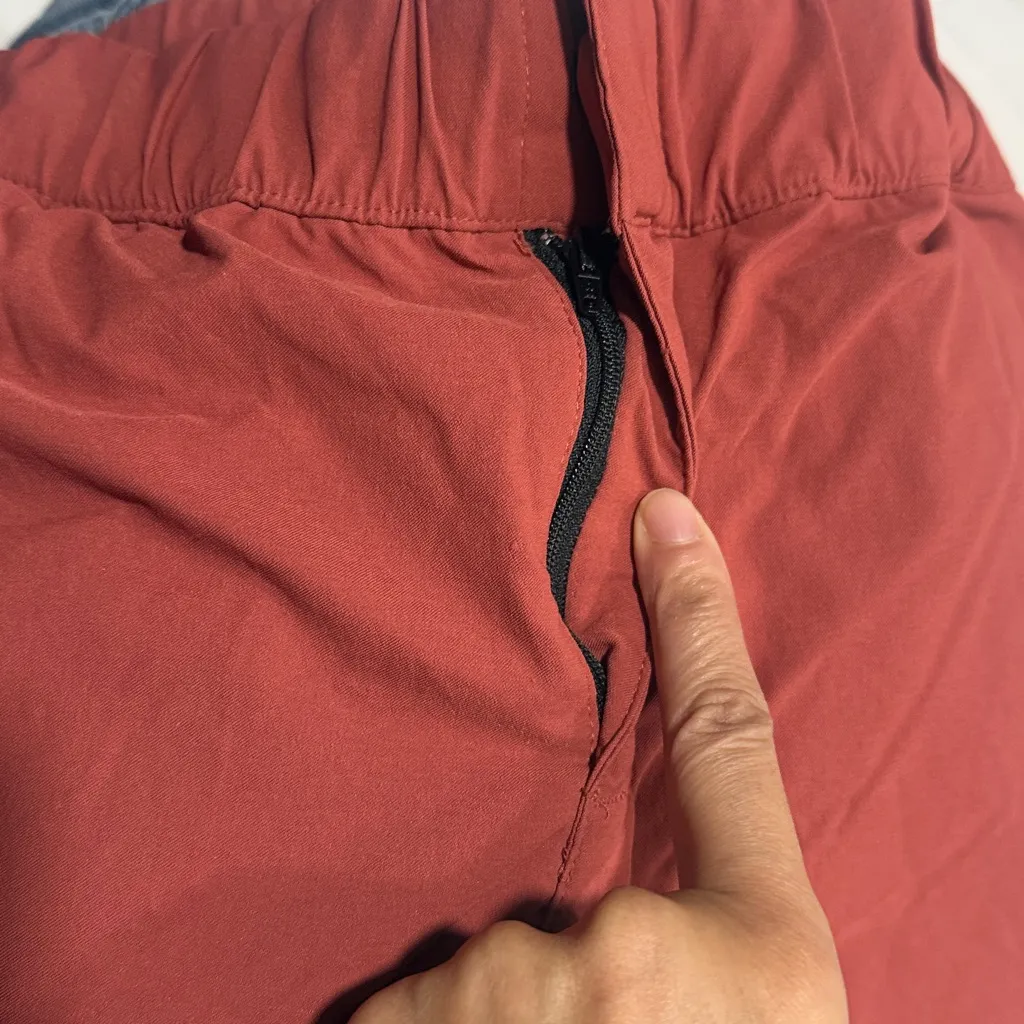 Columbia Rust Red Elastic Shorts large adjustable - Image 5