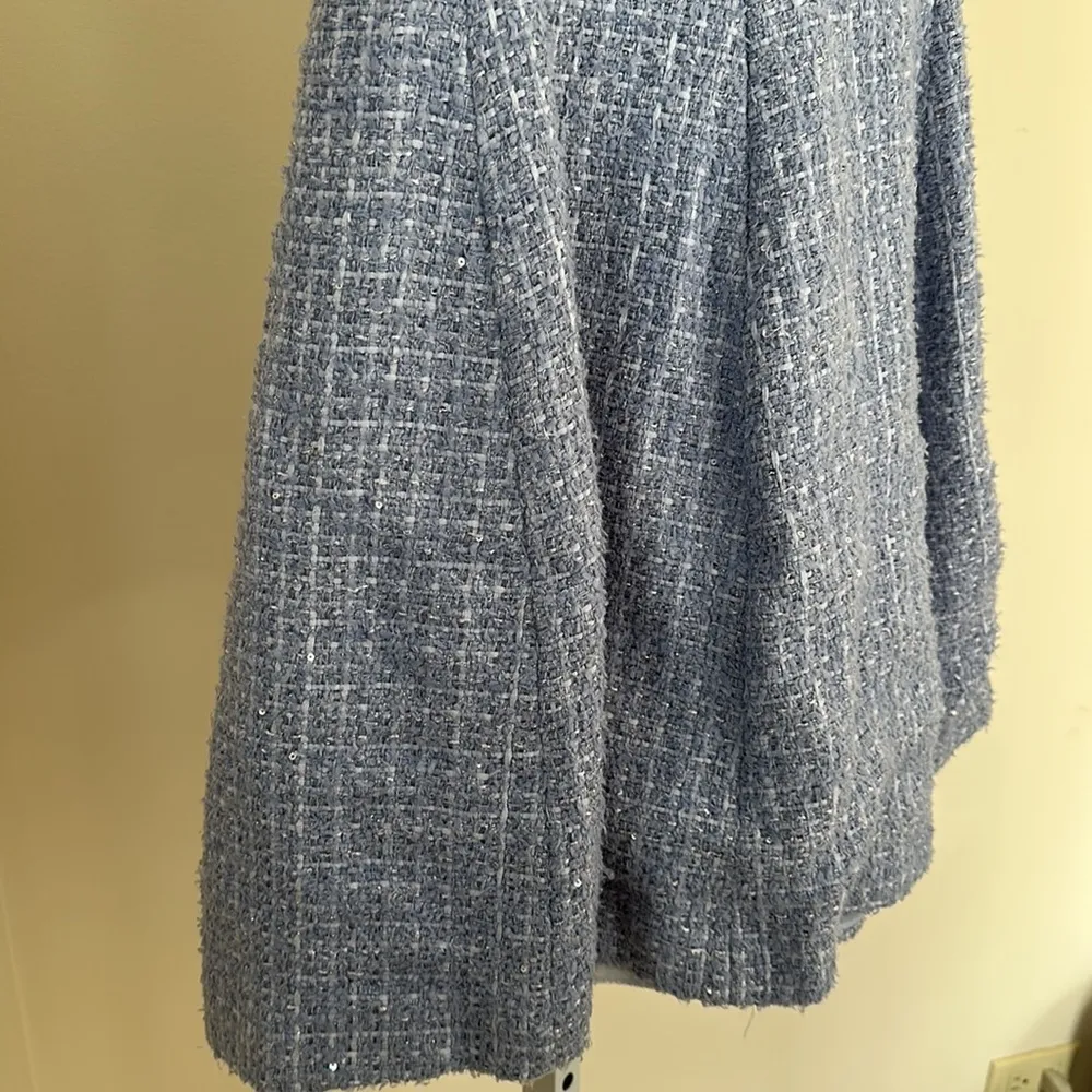 Emporio Armani Sleevless Baby Blue Tweed Dress size 40 - Image 9