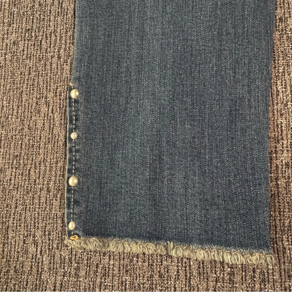 1822 Denim Women’s Jeans - Image 4