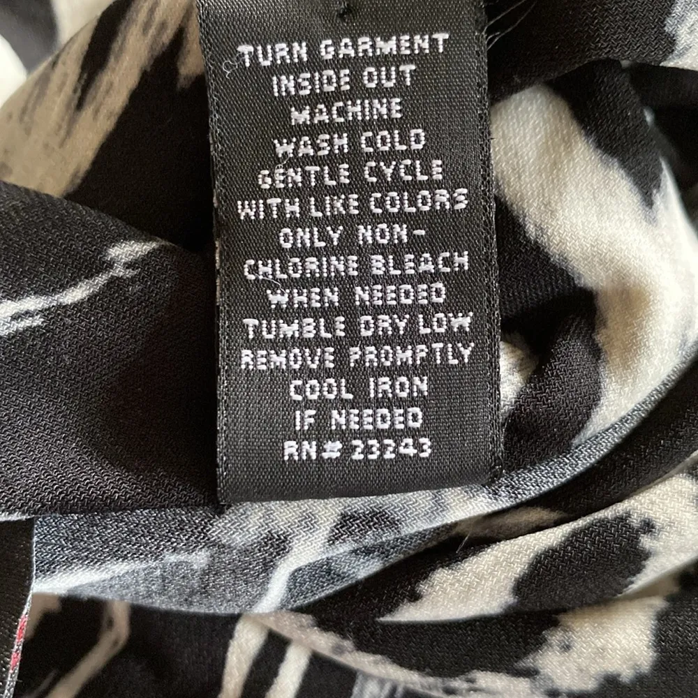 NY & Co animal print top, Large EUC - Image 6