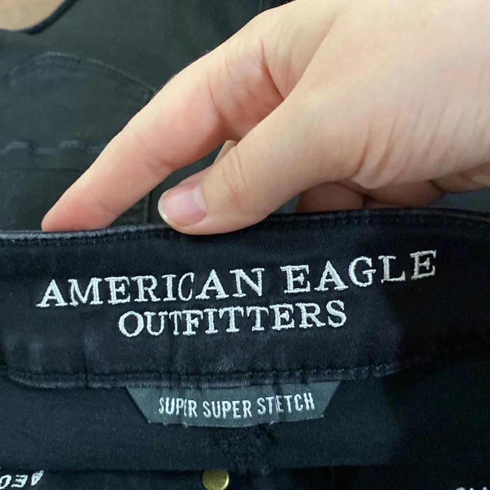 American Eagle sateen hi-rise shorties fringed hem in black - Image 9