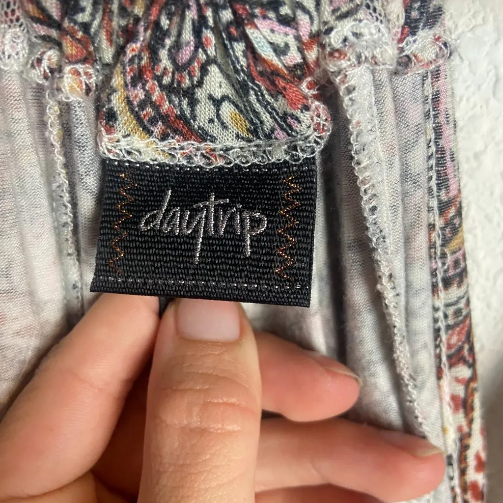 Daytrip Size Xl Fring Hem Tank Top Tunic Boho Embroidered Paisley Lace Festival - Image 7